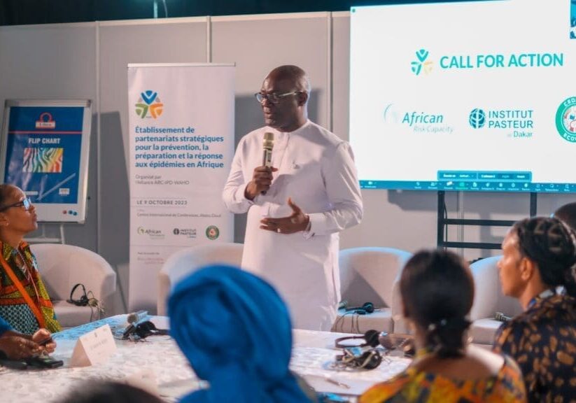 A speaker addressing an audience at a conference focused on epidemic response in africa.